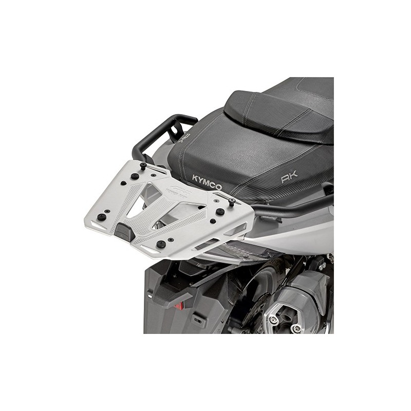 SR6110 Givi attacco posteriore bauletto Monokey e Monolock Kymco AK550