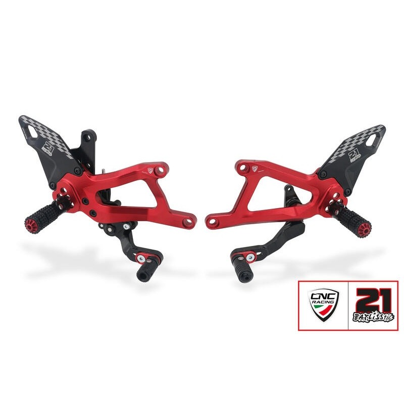 Pedane Regolabili Accossato Street Racing Per Ducati 1098 (2007-2008) – Alluminio Pieno, Godronate, Posizione Di Guida Arretrata, 15 Regolazioni