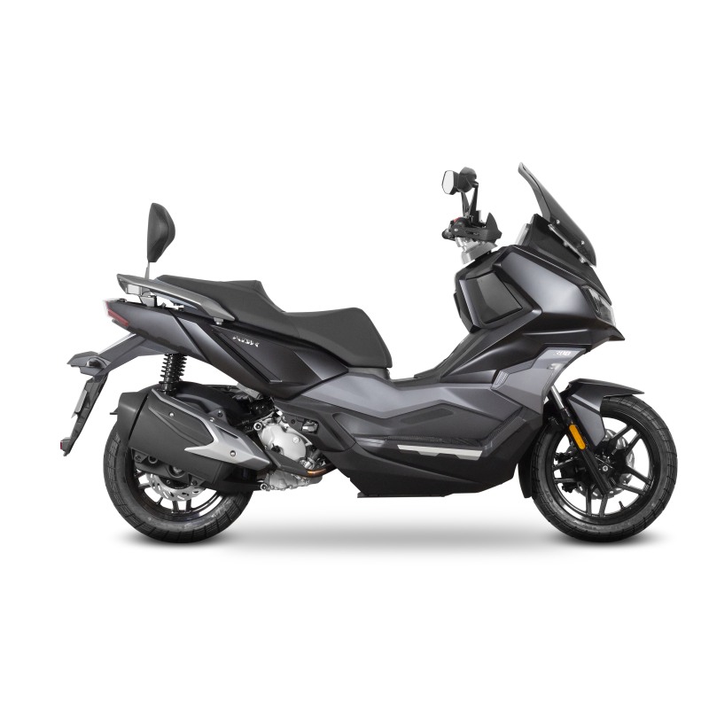 Shad S0DX35RV Backrest Schienalino passeggero per SYM ADX 300 dal 2025 Shad S0DX35RV Backrest Schienalino passeggero per SYM ADX 300 dal 2025