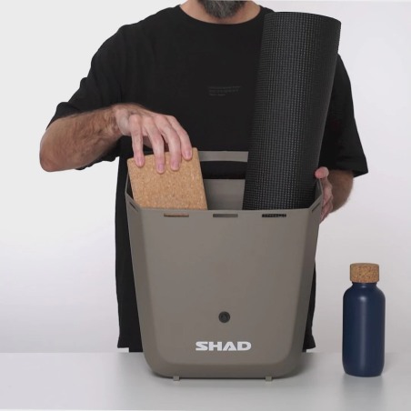 Shad Daily Bike Box 20L rigida per bici urbana con fissaggio fisso
