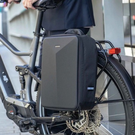 Zaino Shad Executive Backpack 12L per bici con aggancio KLICKfix