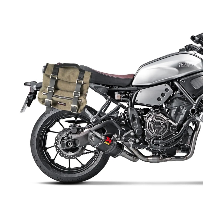 Bags & Bike SAHARA-V-XSR-700 Borse Laterali In Canvas Verde Per Yamaha Xsr 700 Con Fissaggio Fast Click Bags & Bike SAHARA-V-XSR-700 Borse Laterali In Canvas Verde Per Yamaha Xsr 700 Con Fissaggio Fast Click