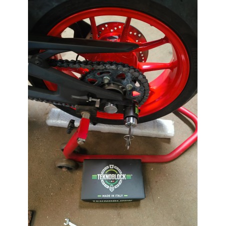 TeknoBlock TKD02 Bloccaruota Specifico Per Ducati Monster 937