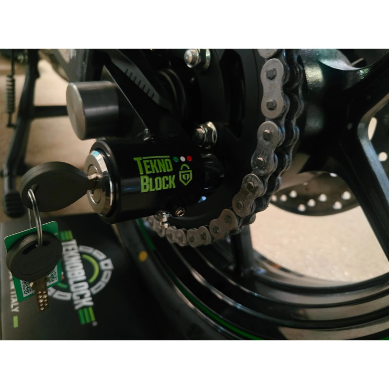 TeknoBlock TKKAW05 Antifurto Bloccaruota Posteriore Per Kawasaki Z 900 Rs Dal 2017 Al 2024