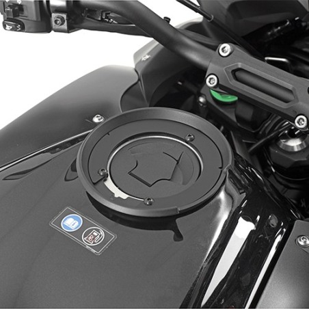 BF26 Givi Kawasaki Versys 650 dal 2015 Flangia per borse da serbatoio con sistema tanklock