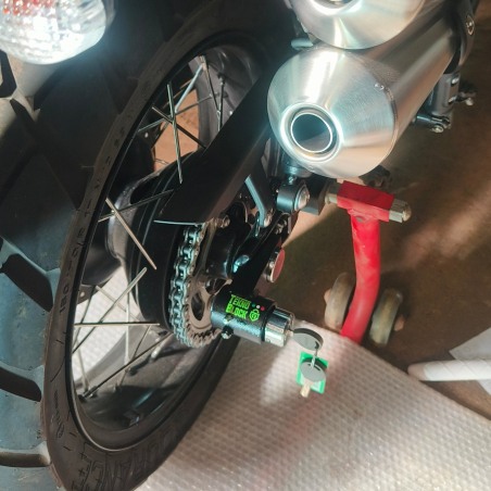 TeknoBlock TKT21 Antifurto Bloccaruota Posteriore Per Triumph Scrambler 1200 Xe Dal 2019 Al 2025