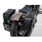 Hepco Becker 6277697 00 01 Set: Portaborse tubolare Cutout con borse in pelle Rugged nere per Indian Scout Bobber dal 2025