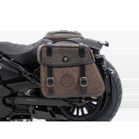 Hepco Becker 6277695 00 08 Set: Portaborse tubolare con borse in pelle Rugged marroni per Indian Scout Sixty Classic dal 2025