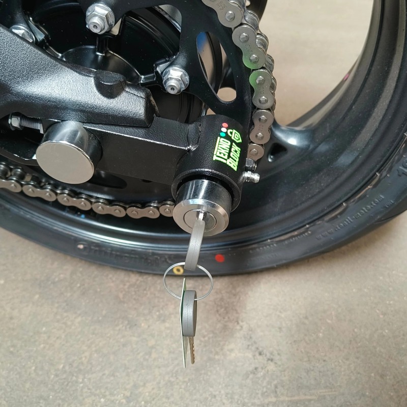 TeknoBlock TKT19 Antifurto Bloccaruota Posteriore Per Triumph Street Triple 765 Rx Dal 2025