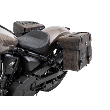 Hepco Becker 6277697 00 08 Set: Portaborse tubolare Cutout con borse in pelle Rugged marroni per Indian Scout Bobber dal 2025