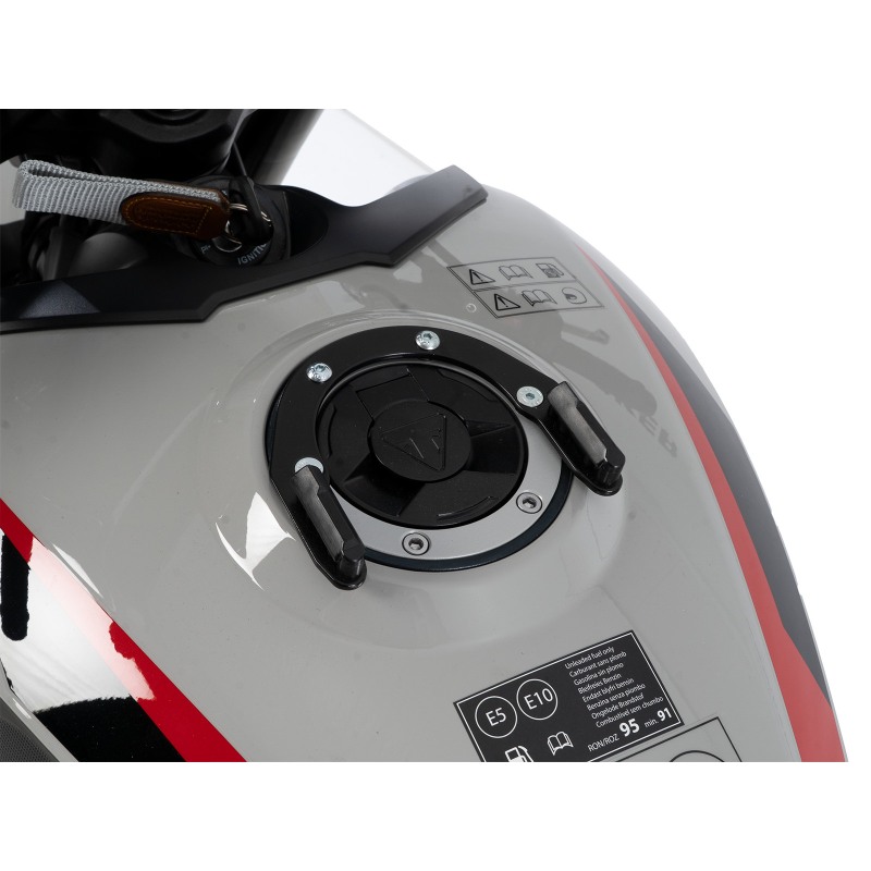 Hepco e Becker Anello Serbatoio Basic Con Unità Di Bloccaggio, Nero, Per Triumph Trident 800 Dal 2026