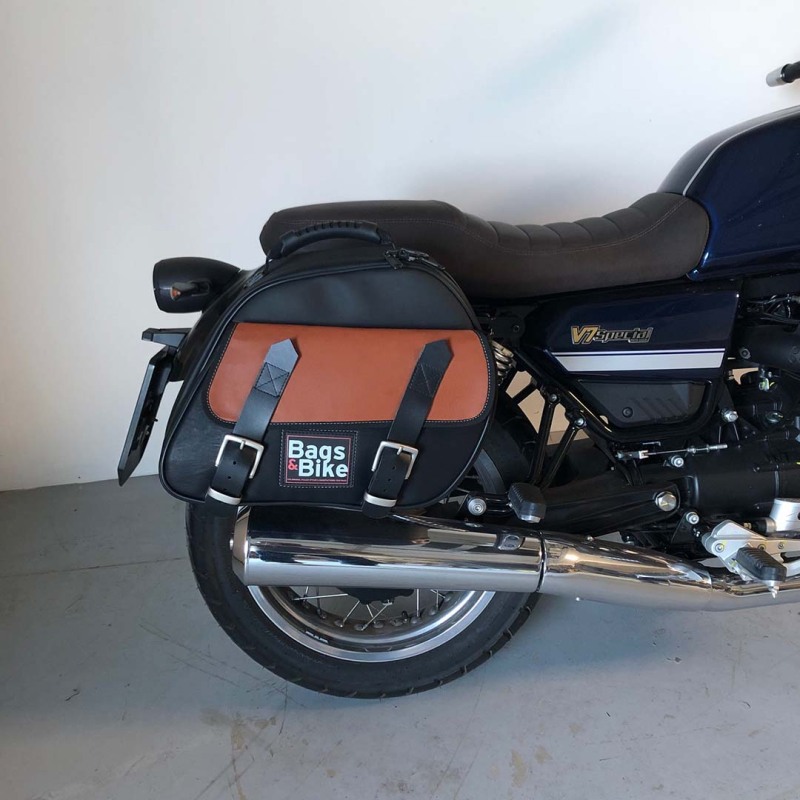 Bags & Bike Borse Laterali Explorer Nera E Cuoio Per Moto Guzzi V7 Special Dal 2021 Al 2025 Bags & Bike Borse Laterali Explorer Nera E Cuoio Per Moto Guzzi V7 Special Dal 2021 Al 2025