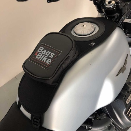 Bags & Bike Fascia Serbatoio Nera Per Moto Guzzi V7 Special Dal 2021 Al 2025