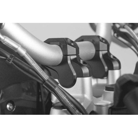 Riser inclinati manubrio SW Motech LEH.07.039.12601/B per BMW R1200GS LC e Adventure 2013- Nero