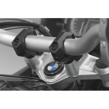 Riser inclinati manubrio SW Motech LEH.07.039.12601/B per BMW R1200GS LC e Adventure 2013- Nero