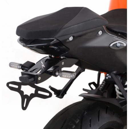 R&G LP0288BK-BK Portatarga KTM 1290 SuperDuke R 2020- cover cablaggio nera