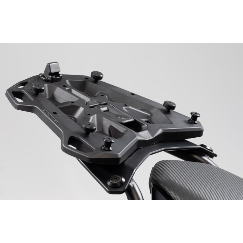 Sw Motech GPT.00.152.54401/B adattatore per bauletti Givi / Kappa Monokey su Street Rack