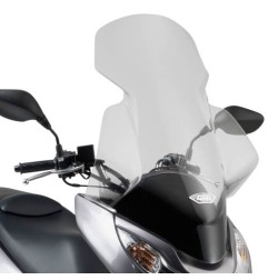 GIVI SCHERMO PCX CON PARAMANI 82 x 58 cm (H x L) da abbinare agli attacchi D323KIT (41 cm più alto dell'originale) Cod. 323DT