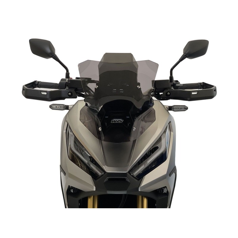 Cupolino sportivo fumé chiaro - Azienda leader operante nel settore della  progettazione e della realizzazione di accessori per motocicli, scooter ed  ATV