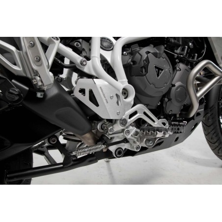 SWMotech SCT.11.953.10000/B Protezione tallone destro Triumph Tiger 900