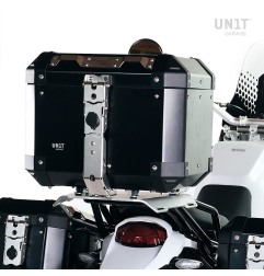 Unit Garage AL3_BL+3902_ Portapacchi argento con bauletto Atlas Ducati Desert X 2022