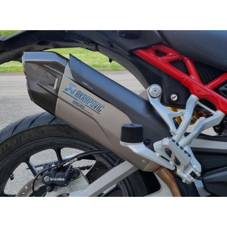 CNC Racing ZA998 Paracalore carbonio terminale Akrapovic Ducati Multistrada V4