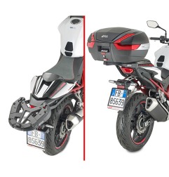 Givi SR1200 Portapacchi posteriore Honda CB750 Hornet 2023