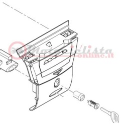 Z695A900SR Ricambi Bauletto GIVI E55 Maxia 3 - E55 Maxia 3 Tech - Frontalino Maniglia color argento - Scritta Maxia