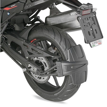 Kit istallazione Givi RM8717KIT per parafango RM02 su Benelli TRK 702 / X