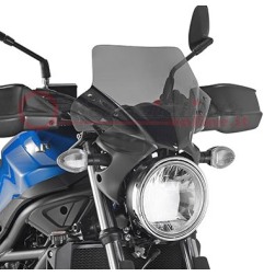 A3111 Cupolino GIVI fumé per Suzuki SV 650 2015