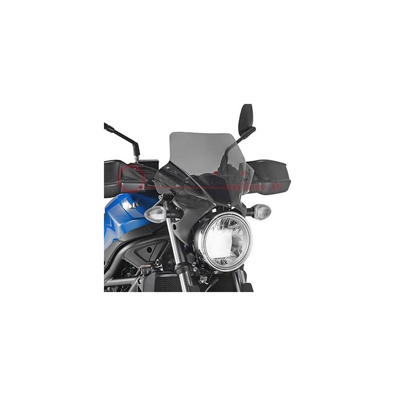 A3111 Cupolino GIVI fumé per Suzuki SV 650 2015