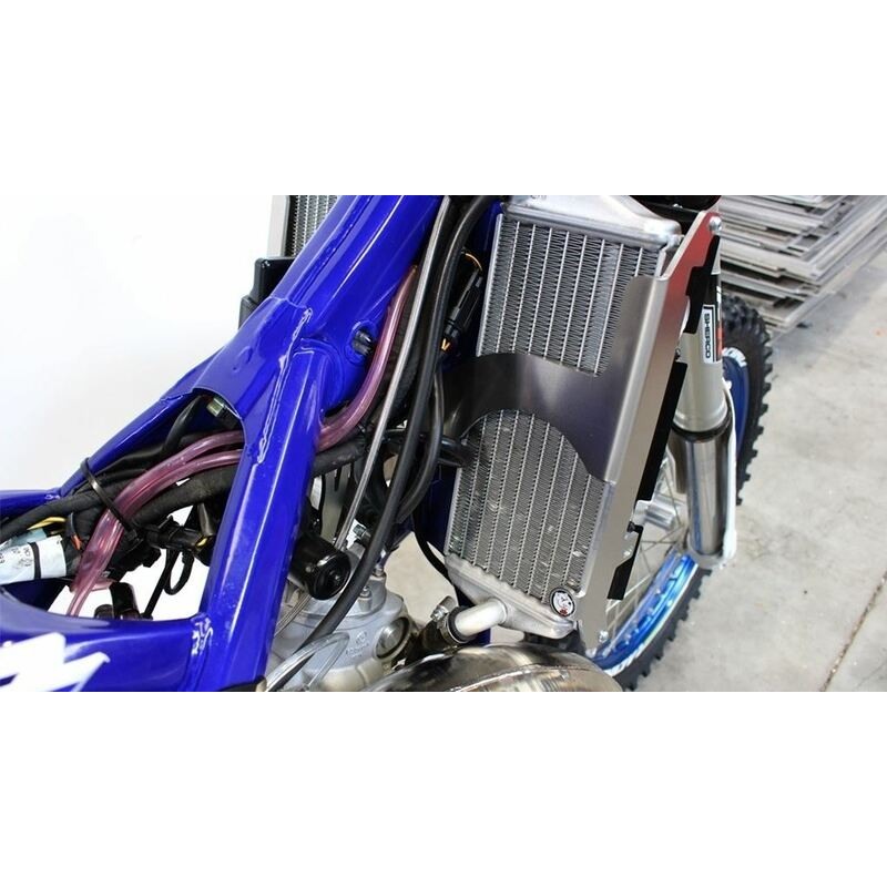 AXP AX1464 Protezioni radiatore Sherco 125SER Distanziali neri