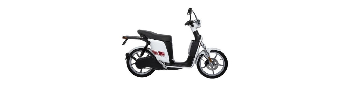 Accessori scooter elettrico Askoll ES1-ES2-ES3. Parabrezza, bauletto